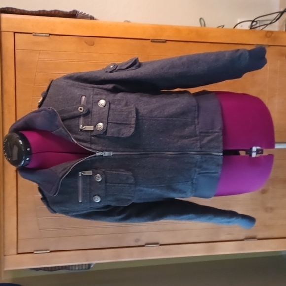 VINTAGE MAXUM STUDIO CROPPED STREETWEAR COAT - Picture 6 of 8